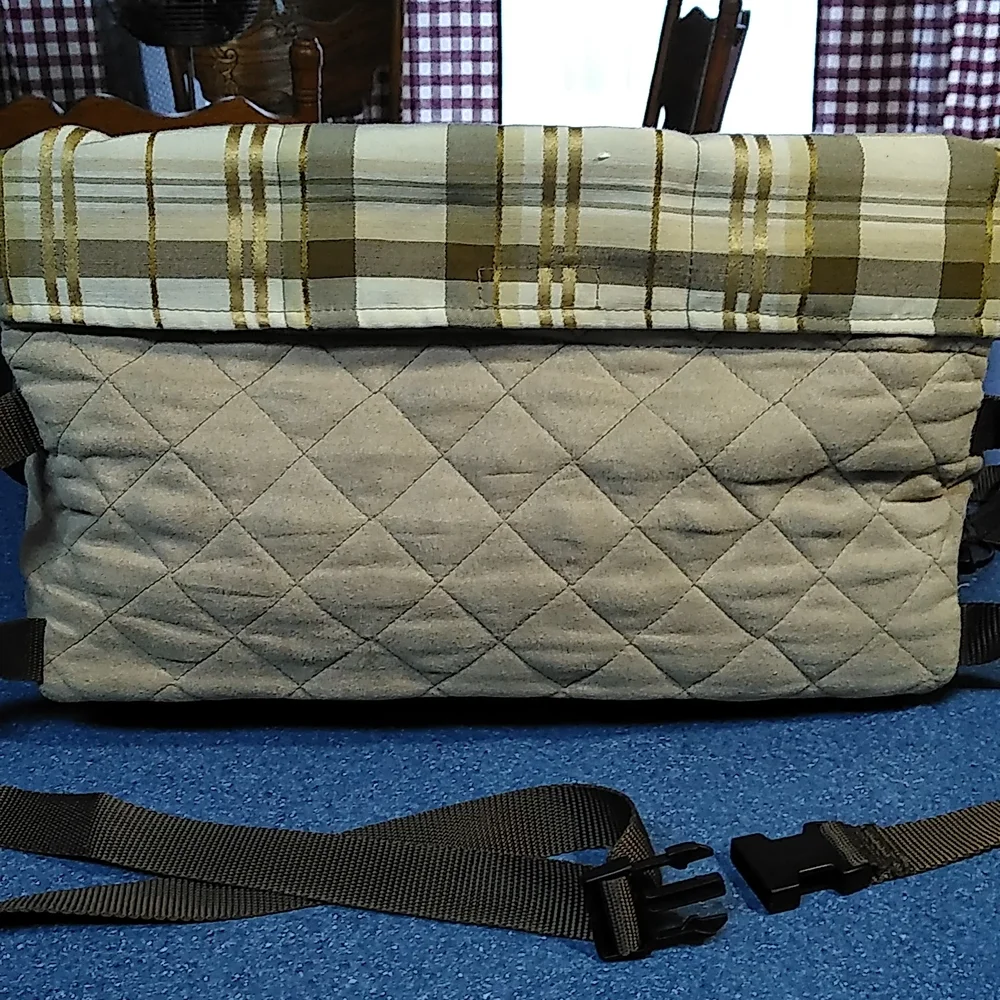 Happy ride quilted booster seat