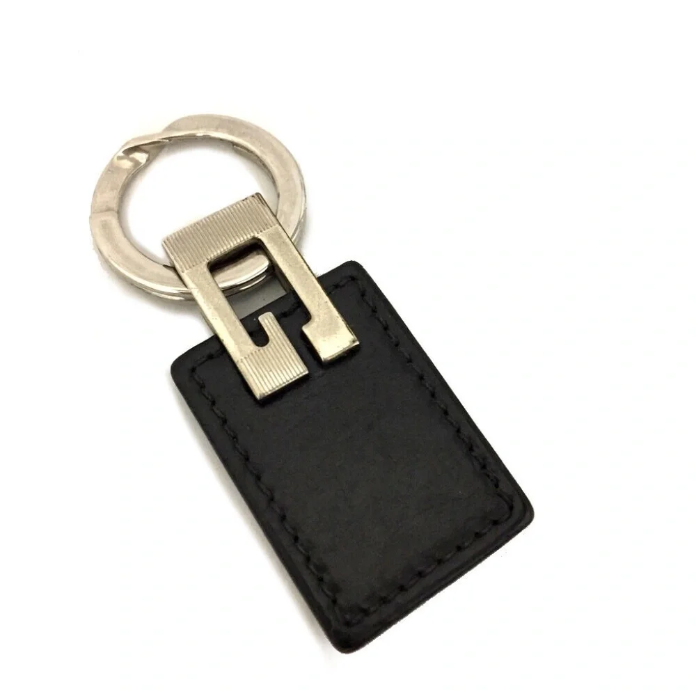 Gucci logo silver