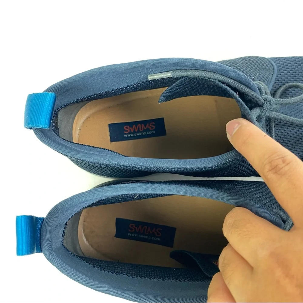 Swims round toe