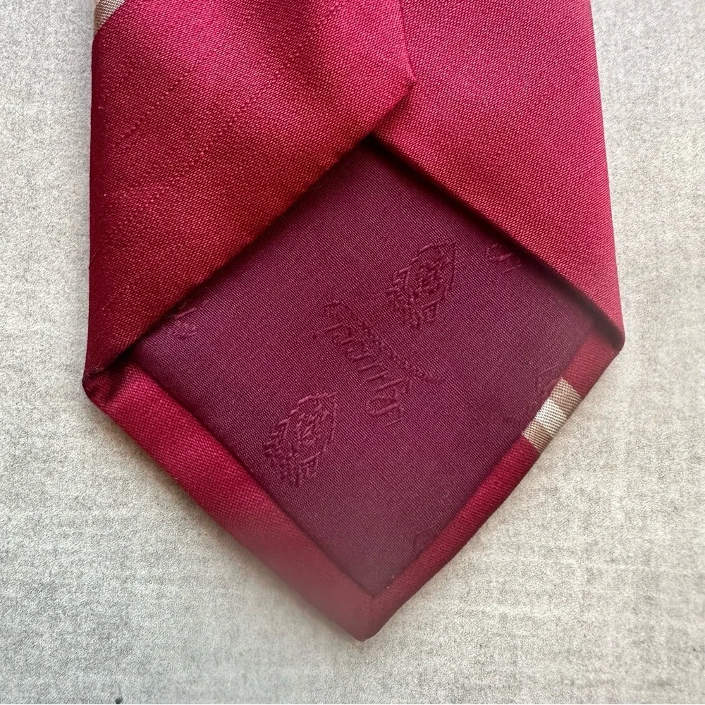 Gucci stunning silk