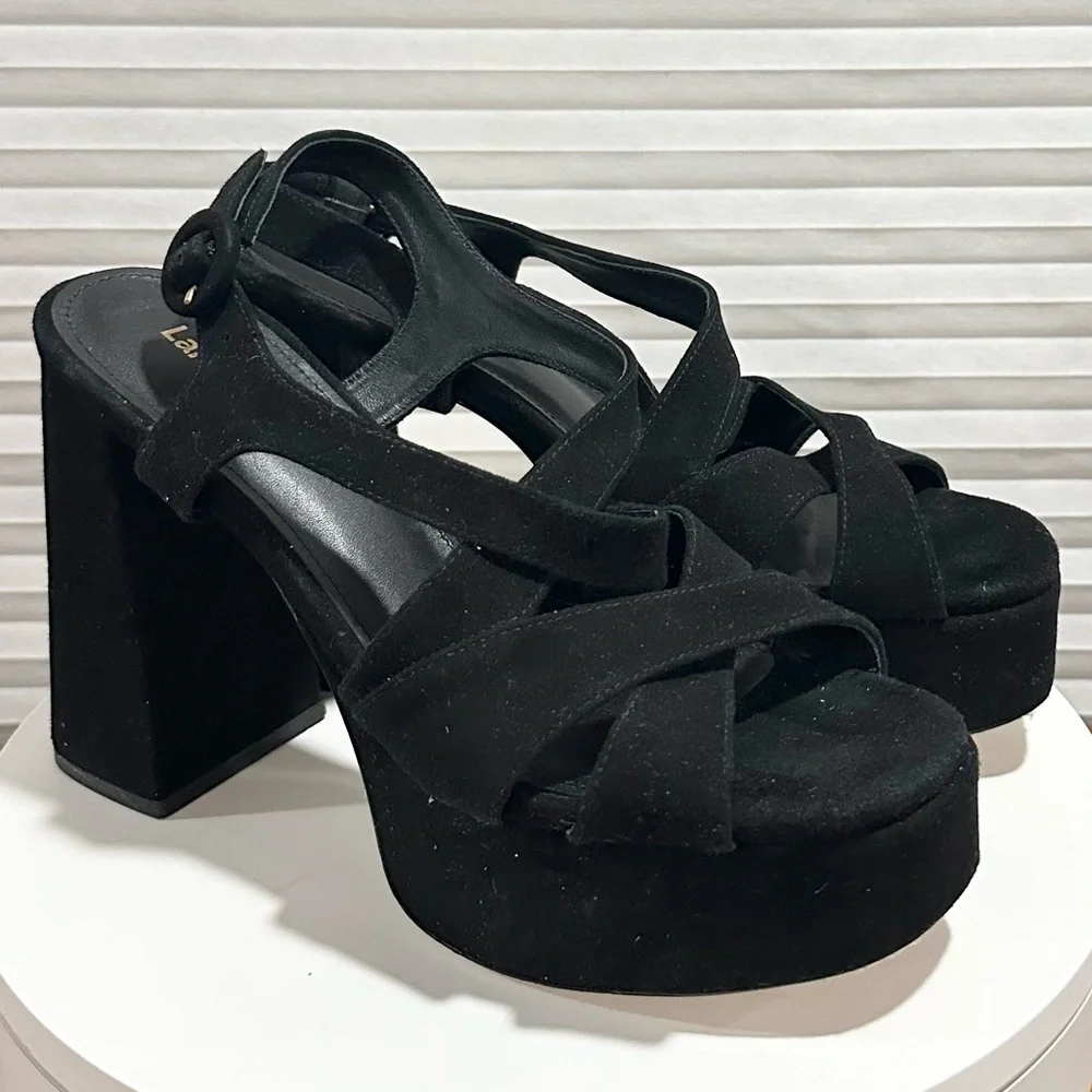 🌹LARROUDE🌹 Bee Platform Sandals Black Size: 8.5