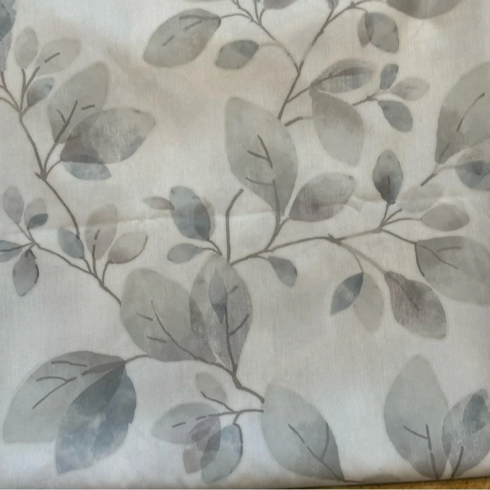 Room and retreat whimsy leaf
