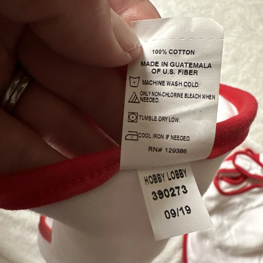 Creations Of Grace Infant Contrast Trim Bib White/Red Set Of 4 New