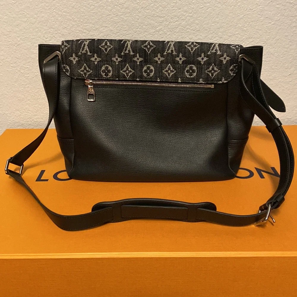 Louis Vuitton louis vuitton