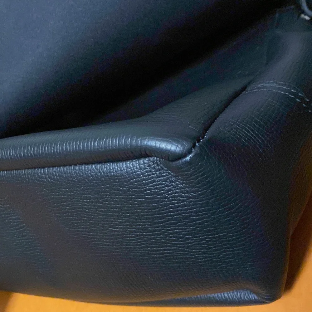 Louis Vuitton louis vuitton