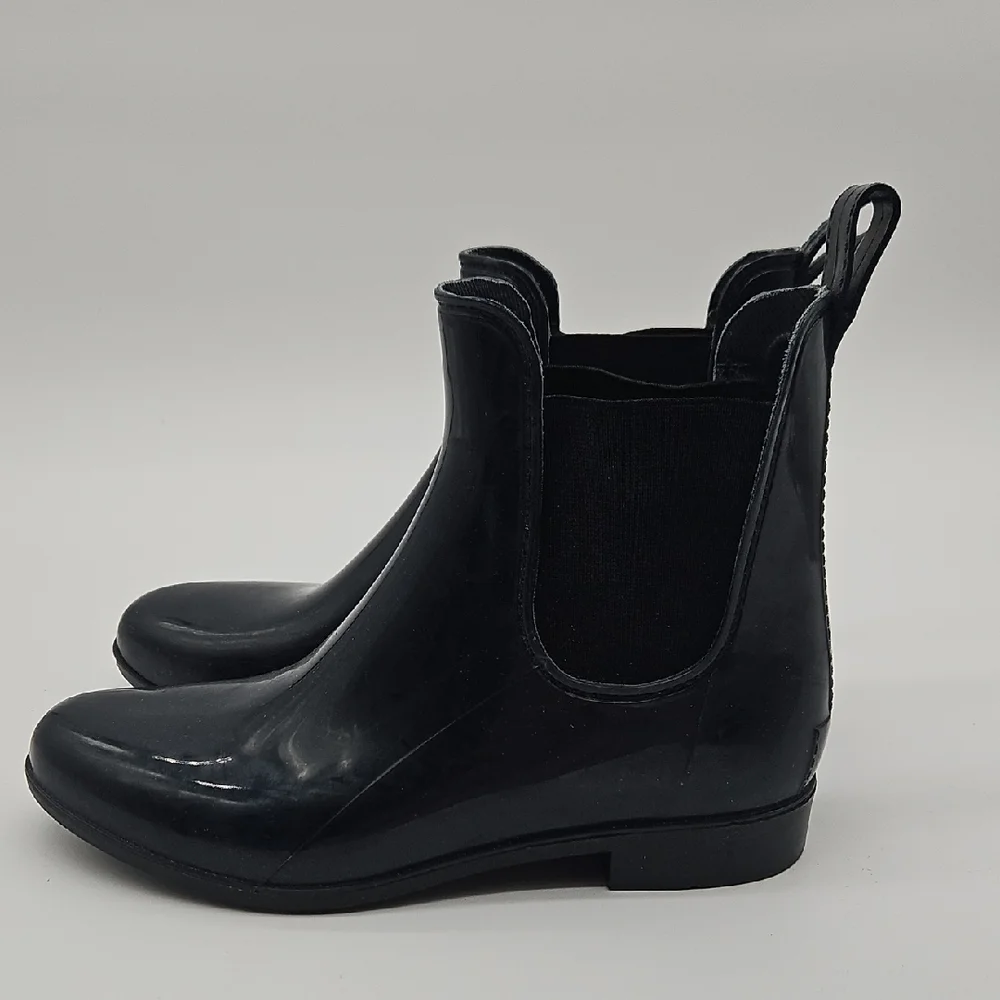 Nine West Glossy Navy Blue Slip On Rubber Boots