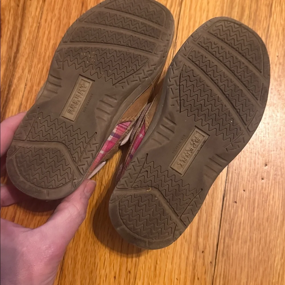 Sperry stylish comfortable