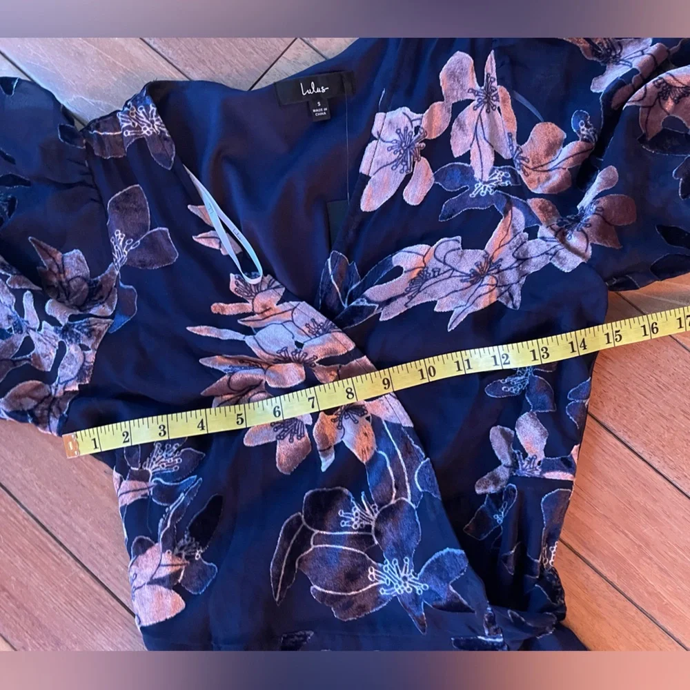 Lulus brand new