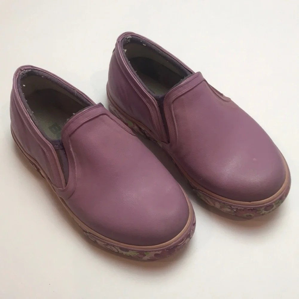 Bogs Burnside Slip-On Shoes (size 9)