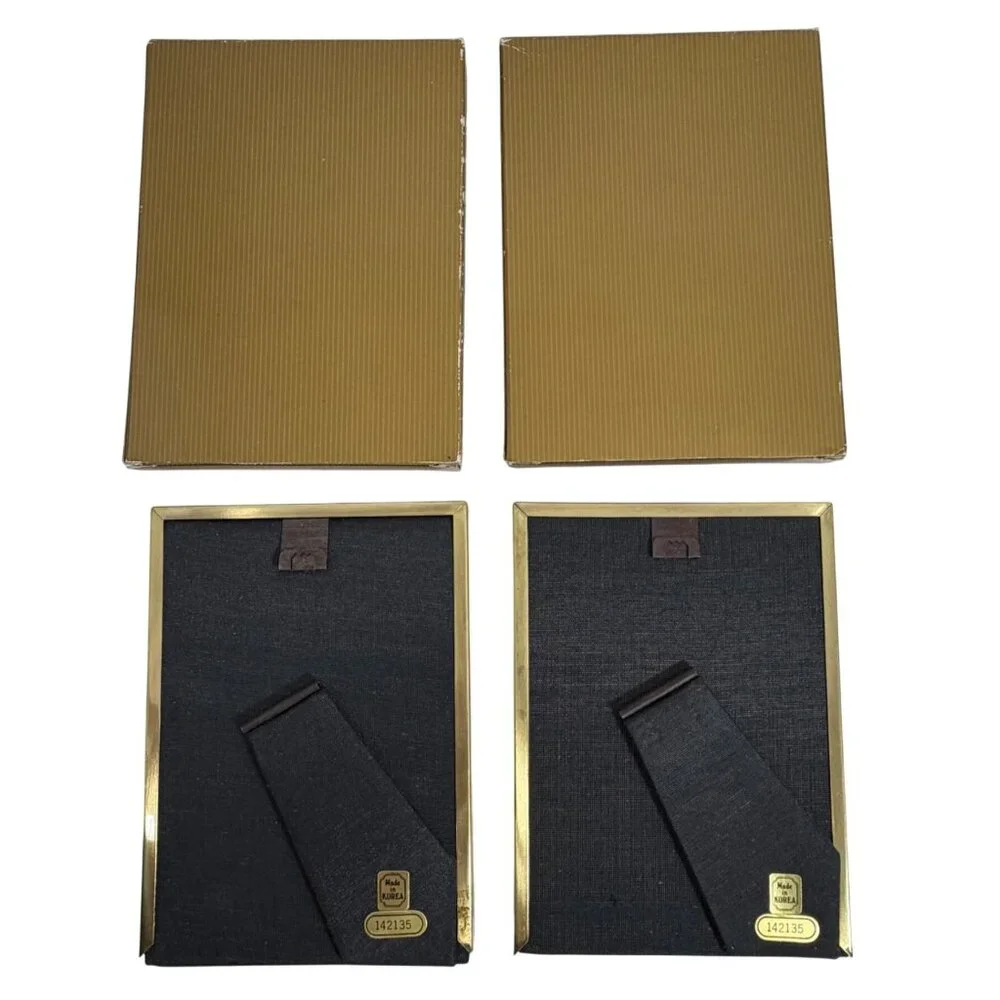 NIB Set Of 2 BOWON Solid Brass Intricate Floral Table Top Photo Frames 3.5x5