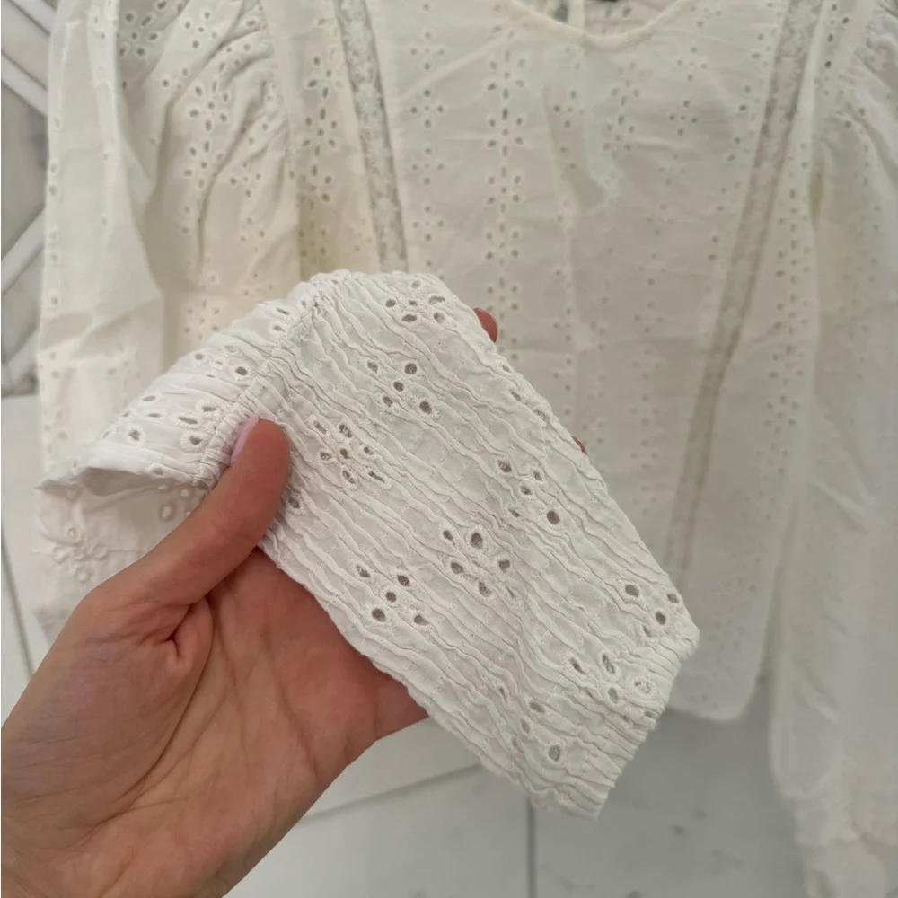 Zara Eyelet Lace Puff-Sleeve Top - White
