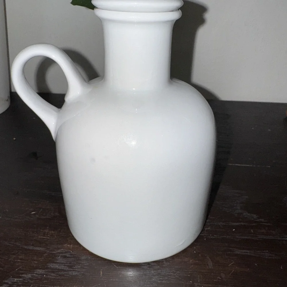 Crate&Barrel or behind