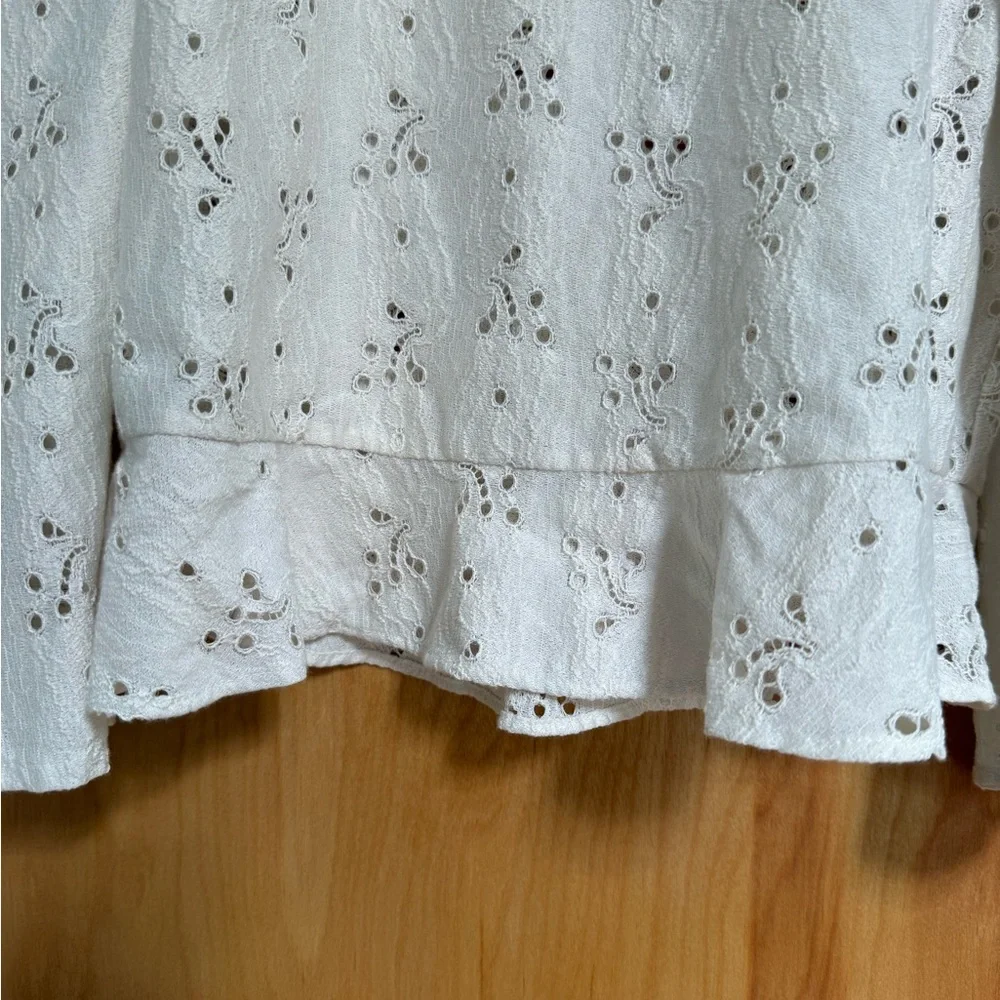 Small Zara Ivory Cream Eyelet Lace Blouse Embroidery Ruffle Puff Sleeve Romantic