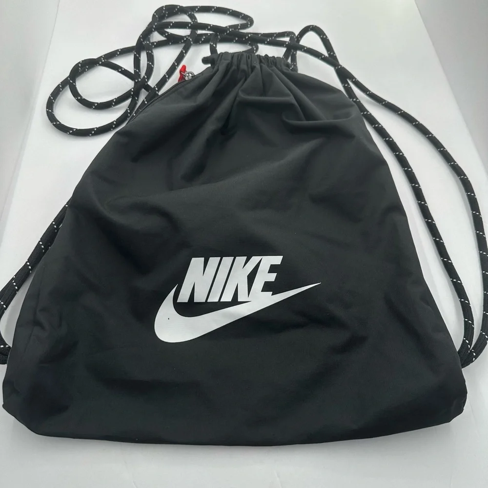 Nike zipper red drawstring