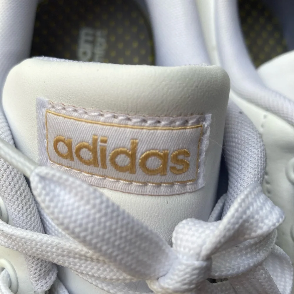 adidas chic sneakers