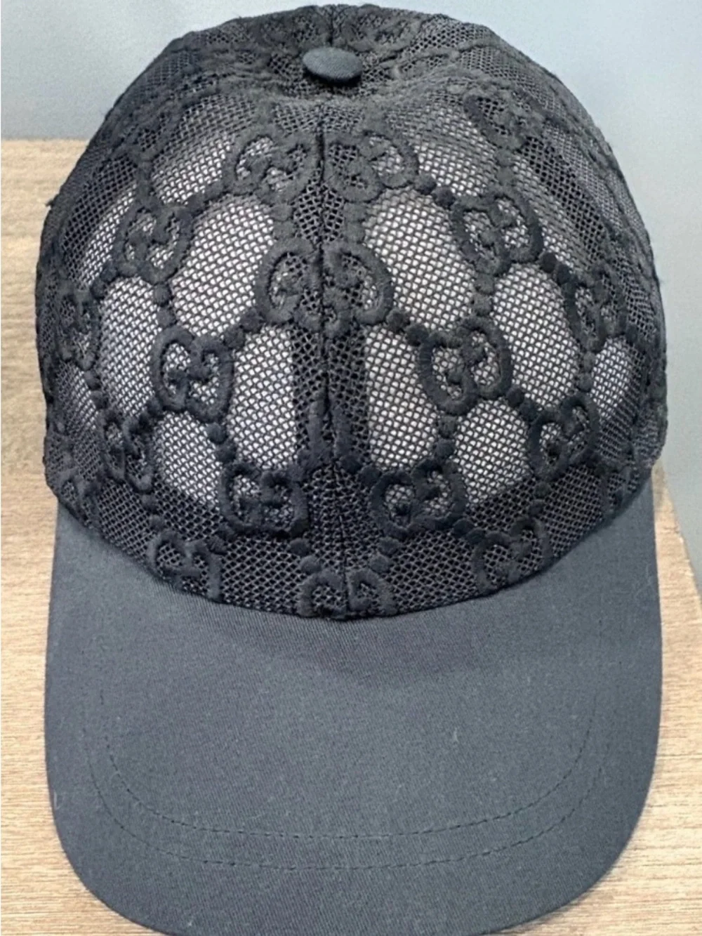 Authentic Gucci Lace Embroidered Baseball Hat Cap Size M