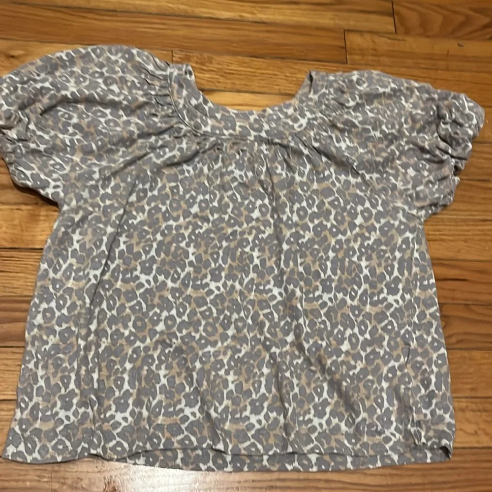 Anthropologie stylish blouse