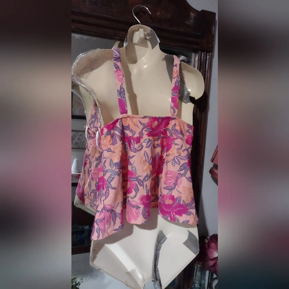 Old Navy new swuim