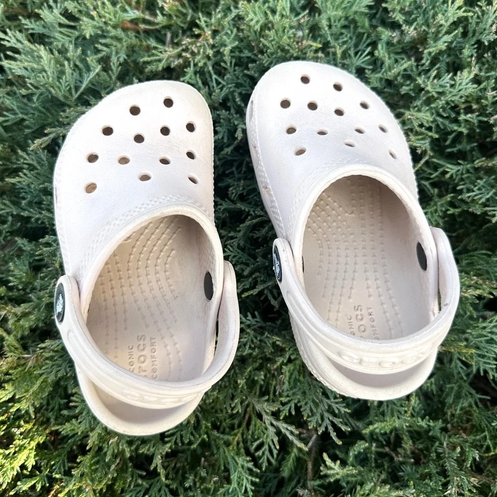 CROCS show taken