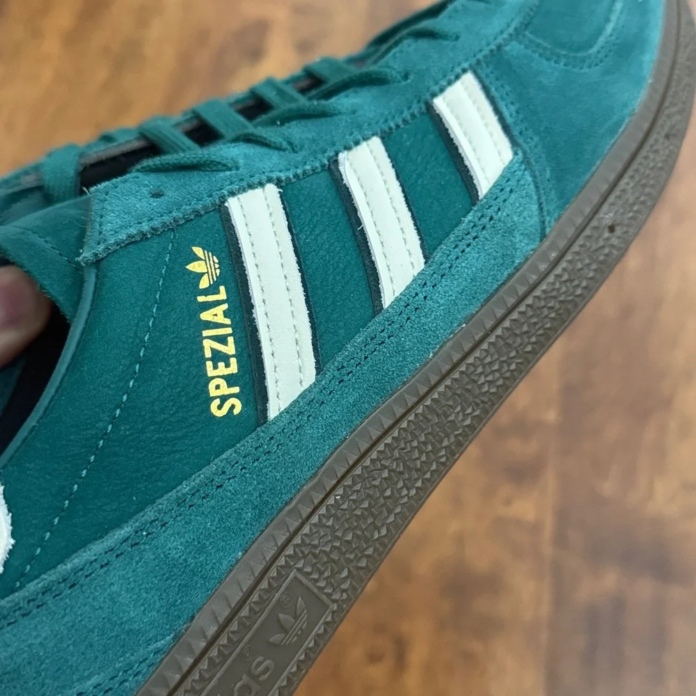 adidas spezial sneakers