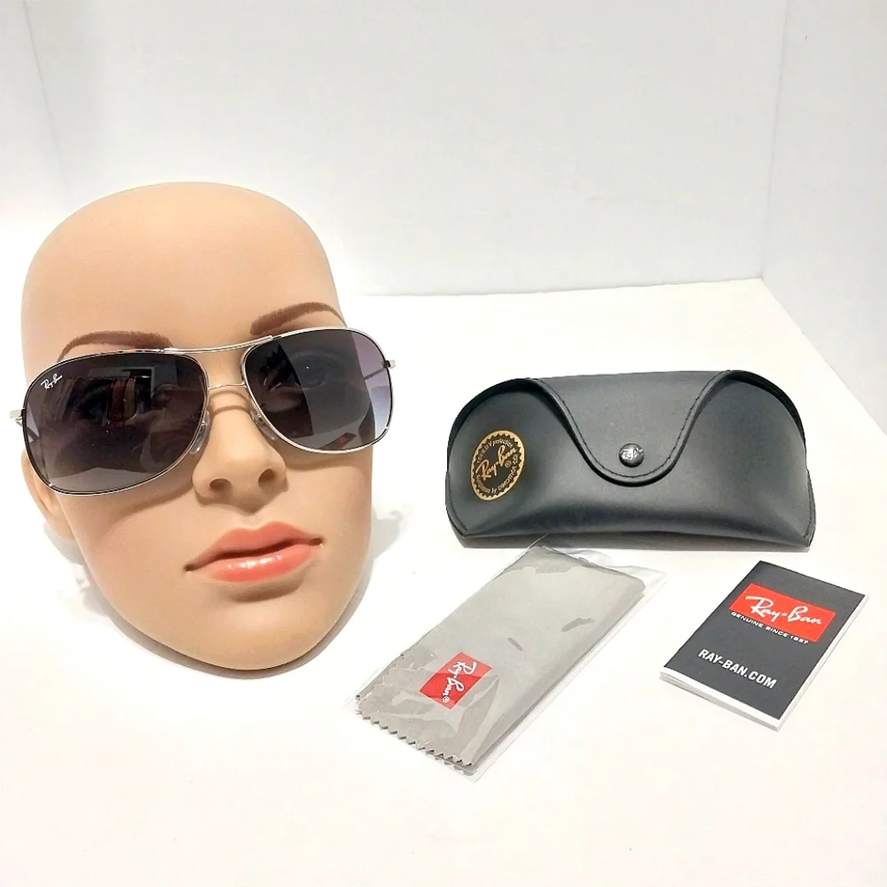 Ray-Ban‎ Aviator 3267 Polorized Sunglasses, NWT