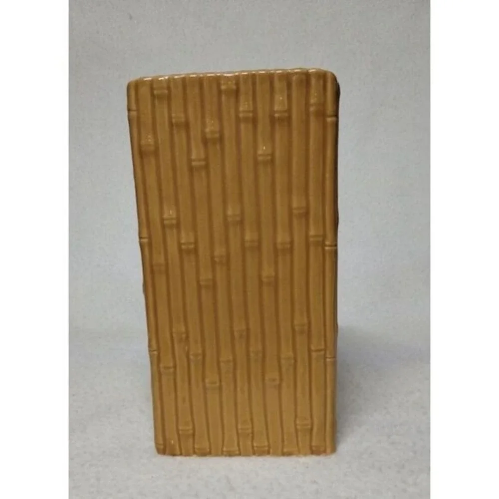 Oneida charming ceramic