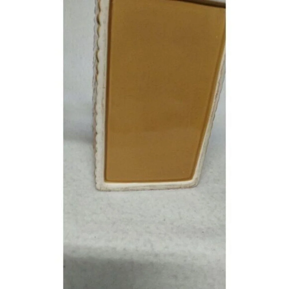 Oneida charming ceramic
