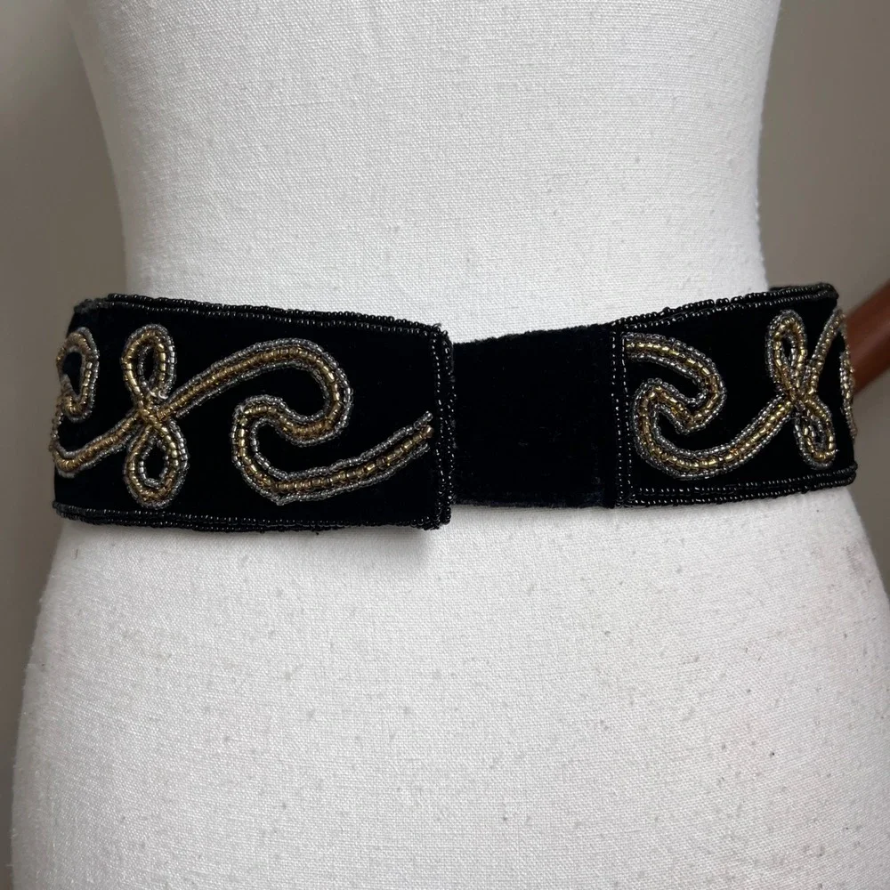 Vintage 90s Beaded Velvet Waist Belt Black Metallic Ornate Statement Chunky Wide