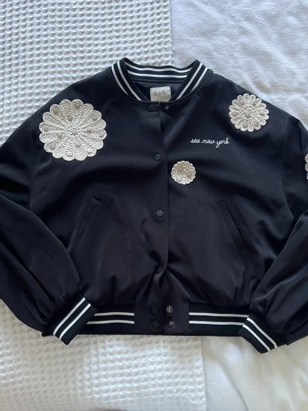 Sea New York brand new