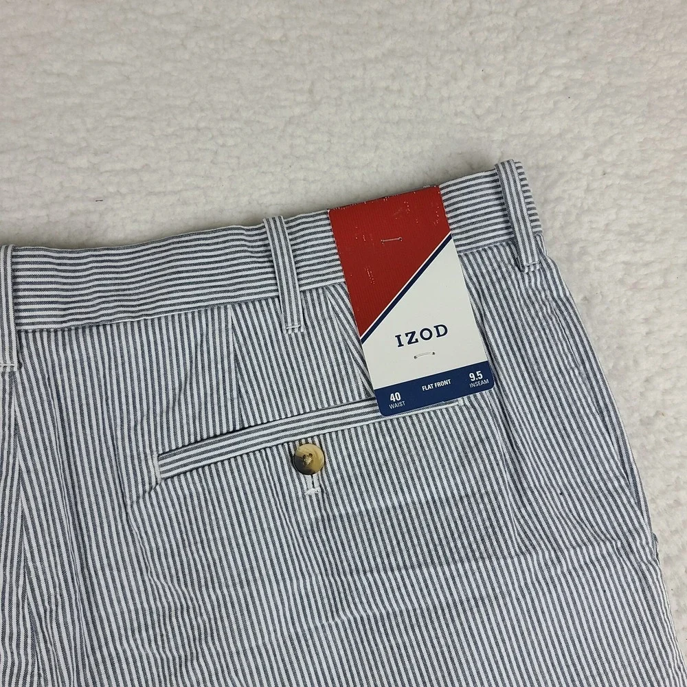 IZOD Shorts Mens 40 Blue Striped 9