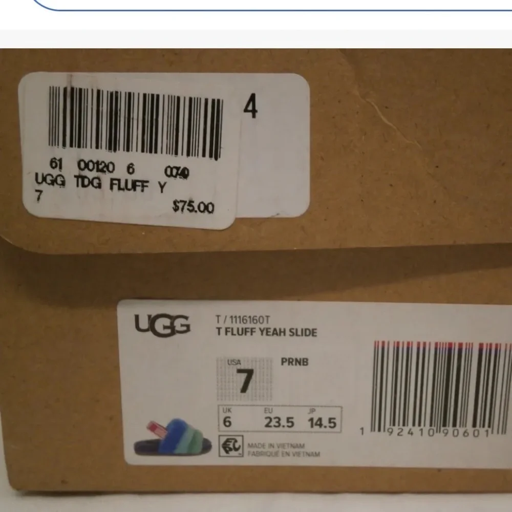 UGG combining slipper