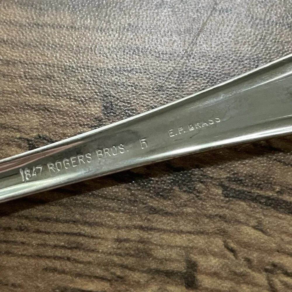 1847 Rogers Bros RG84 Silverplate h EP Brass Tablespoon Set of 2 Vintage