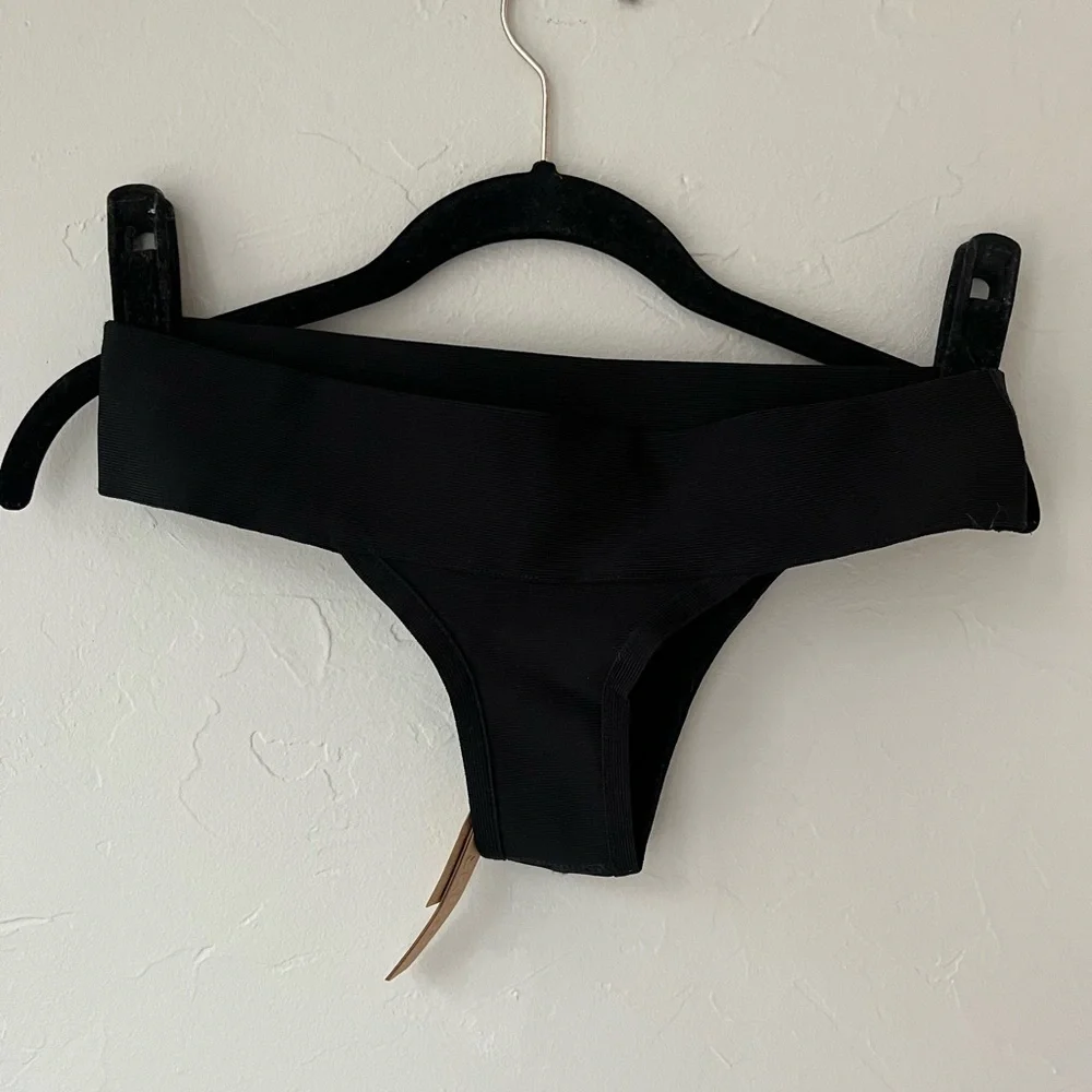 🖤SKIMS SWIM KNIT BEACHWEAR  CHEEKY BIKINI BOTTOMS ONYX S M
