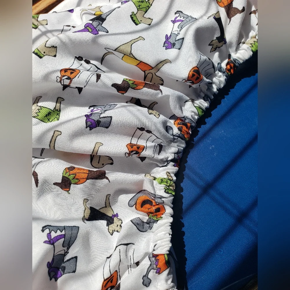 Skull & Bones Halloween Puppy Dog TWIN Fitted Sheet
