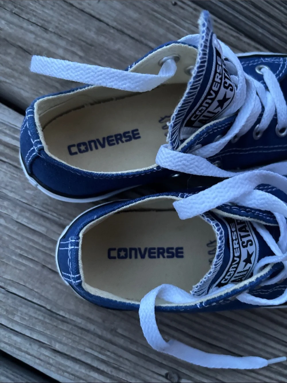 Converse white toe black