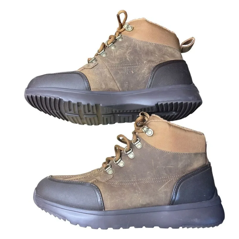 UGG new without