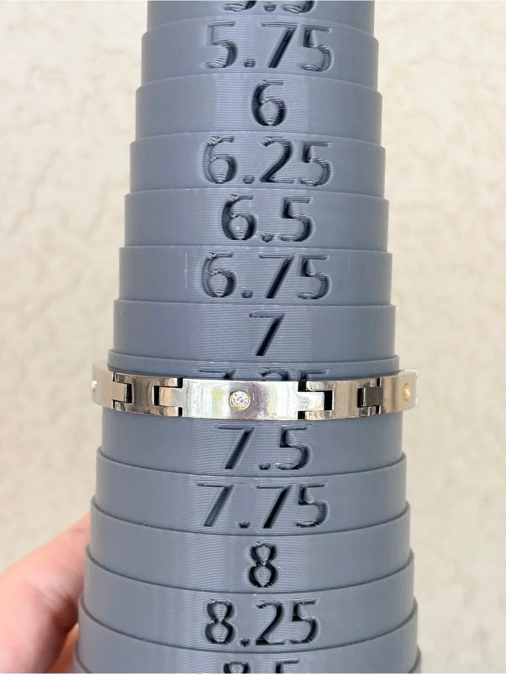 Fashion Jewelry sleek stainless