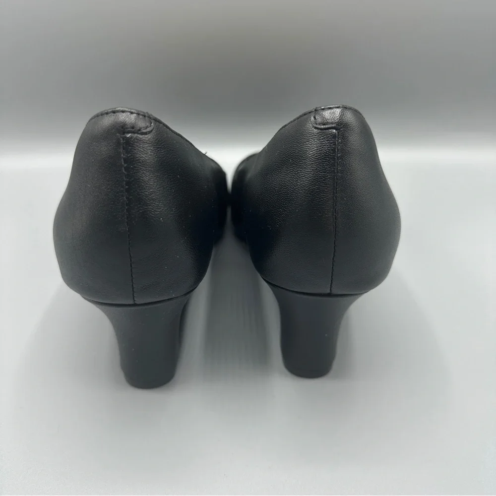 Clarks Leather Comfort Slip On Wedge Pump Shoes Women’s Size 10M Black