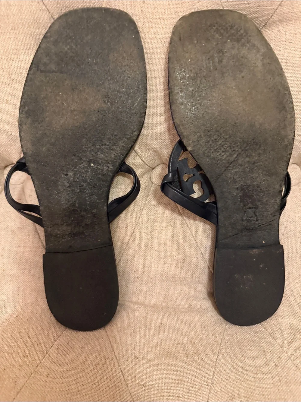 Tory Burch Navy Leather Cutout Logo Thong Sandals