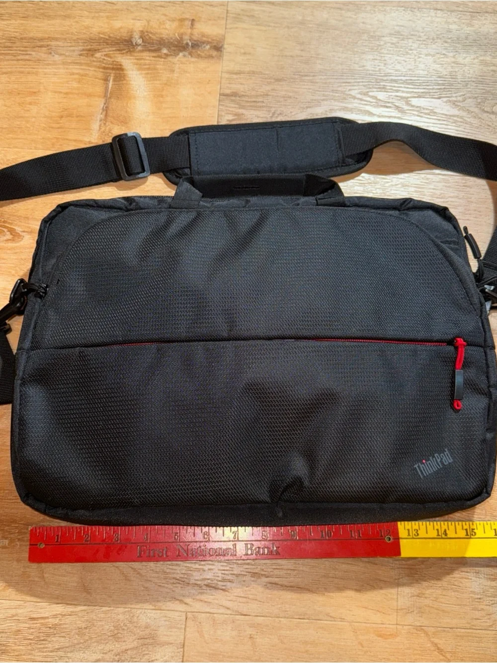 Lenovo ThinkPad Essential Top Load Laptop Bag Black 15.6