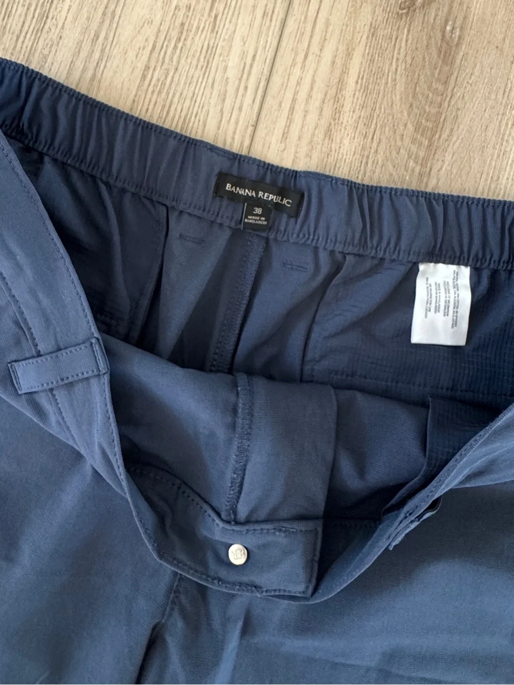 Banana Republic outfits or classic