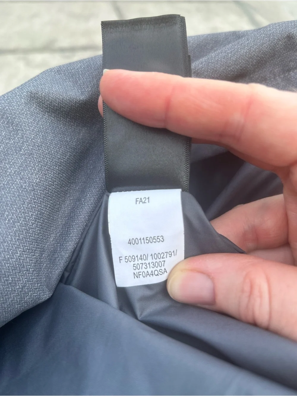 The North Face Gotel Grey Hooded Rain Jacket Mens XL