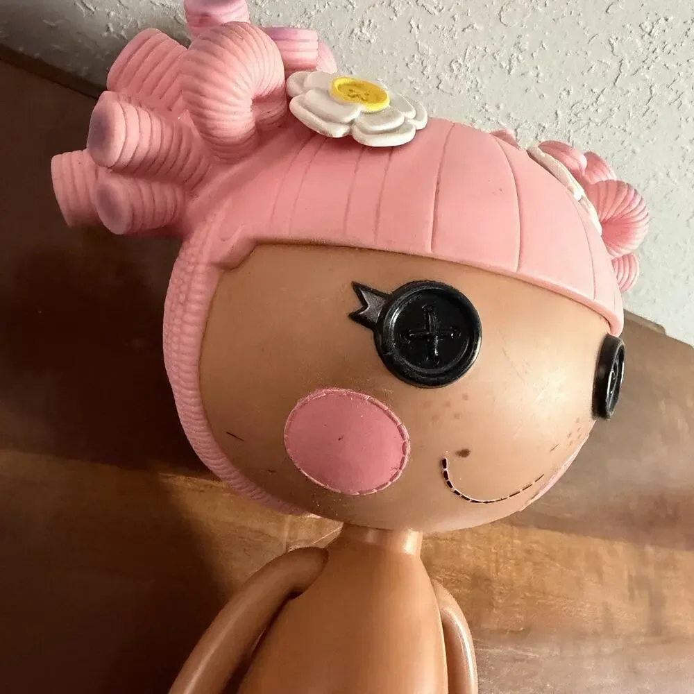 MGA Entertainment lalaloopsy blossom