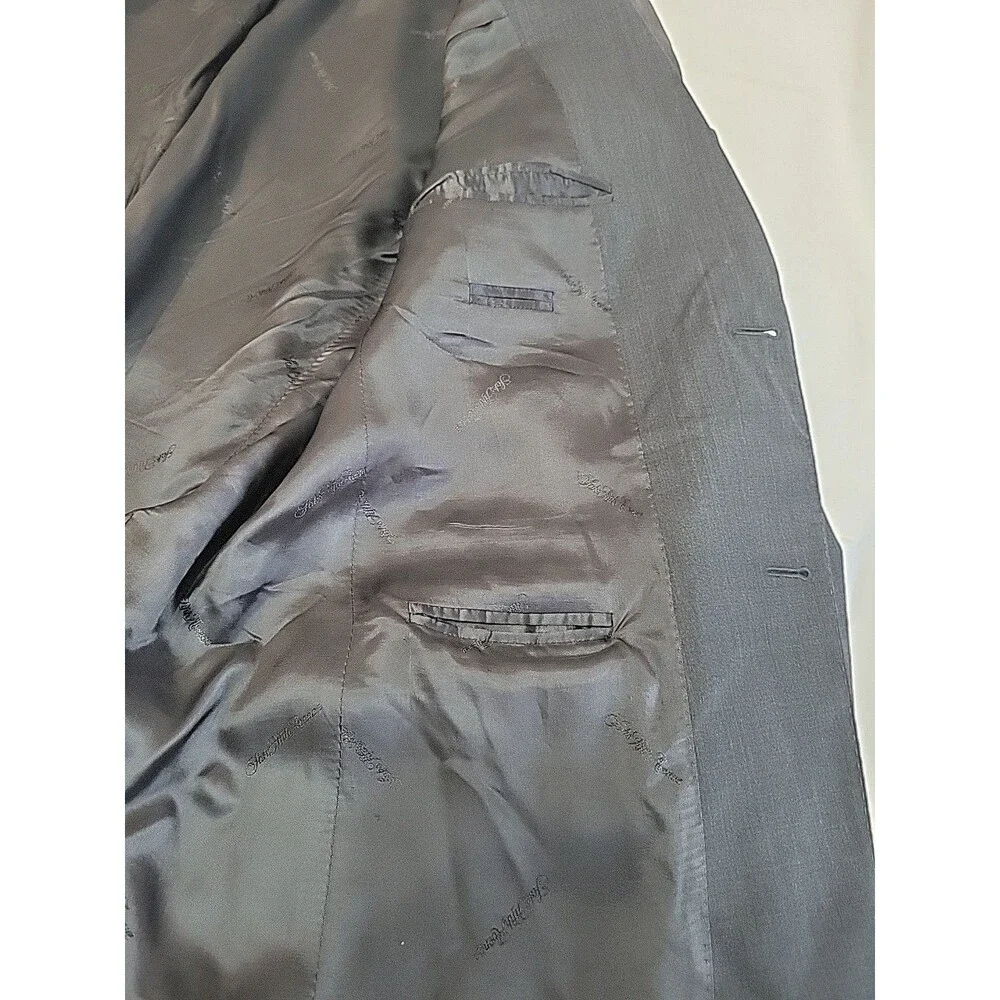 Ermenegildo Zegna Mens Charcoal Gray Jacket Wool and Silk 42R Italian Saks Fifth