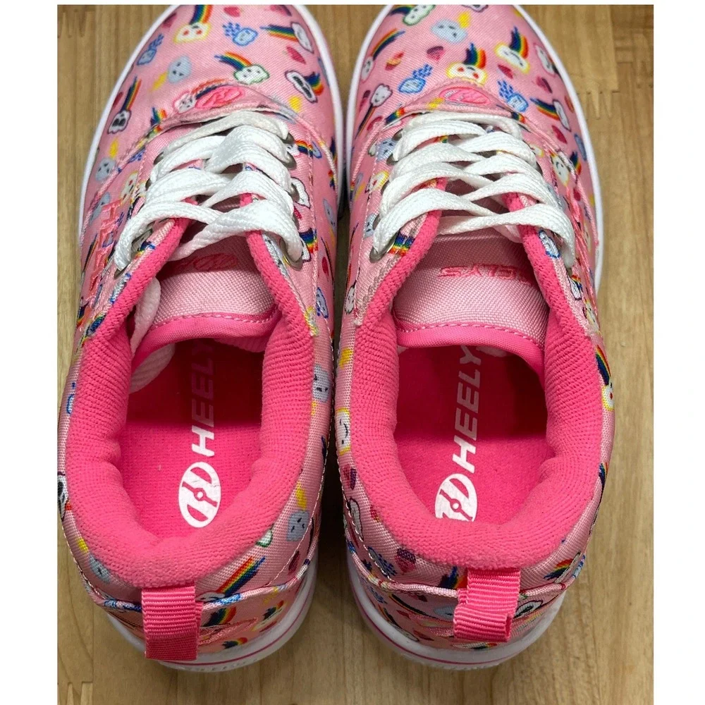 Heelys ensures kids collar