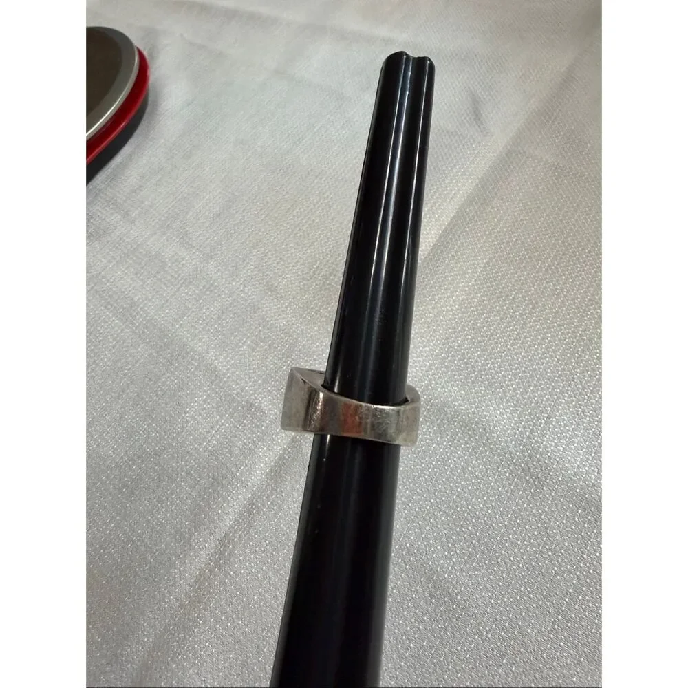 Ati modernist silver