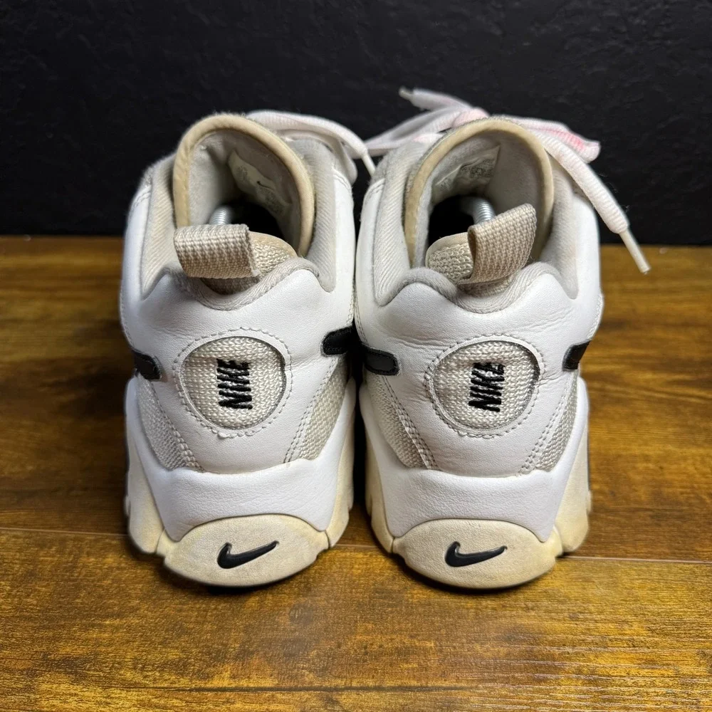 Nike air barrage