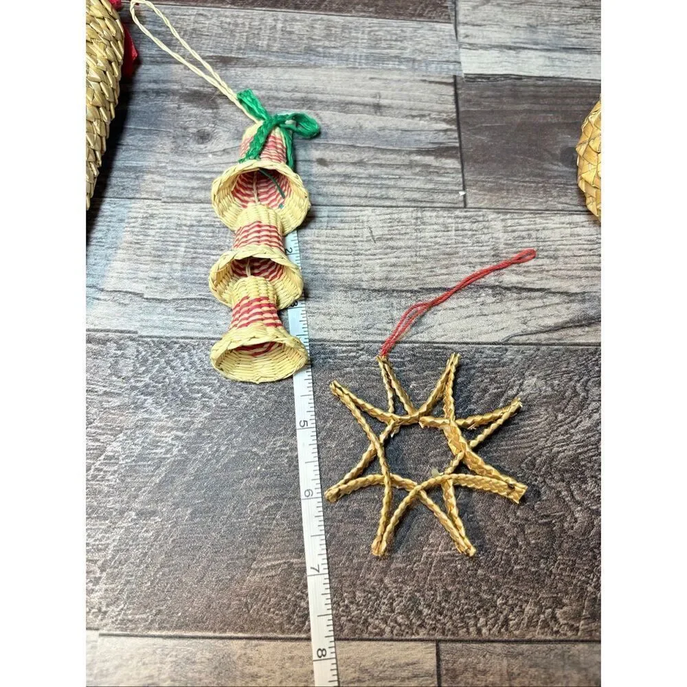 Vintage 1970s–1980s Straw Holiday Ornaments – Handmade Scandinavian Style Set (4