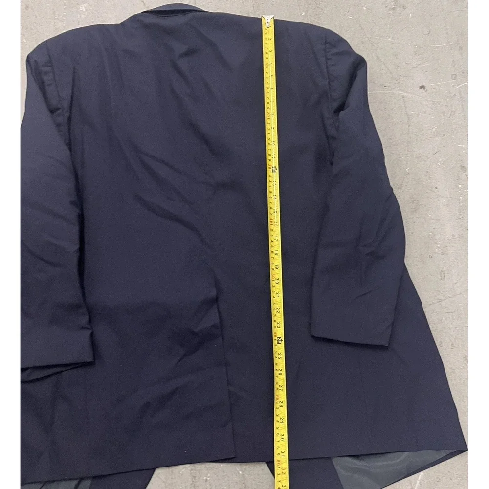Burberrys Navy Blue 100% Wool Blazer Gold Crest Buttons 2 Button Jacket‎ 44R–46R