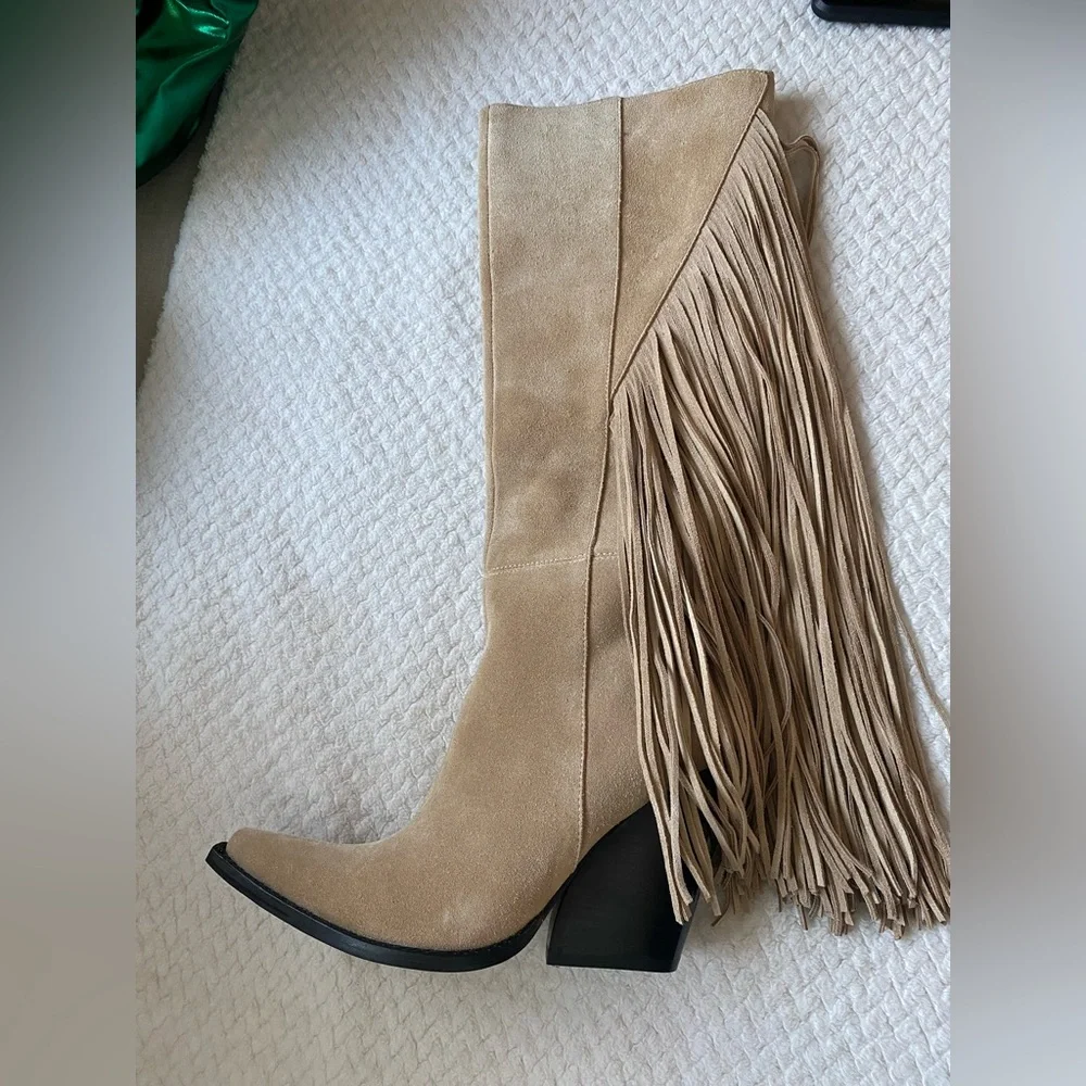 Jeffrey Campbell step out
